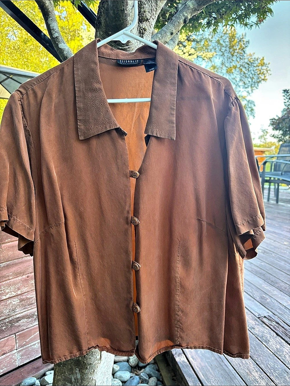 Elisabeth by Liz Claiborne Button Front Shirt in burnt orange Size 16